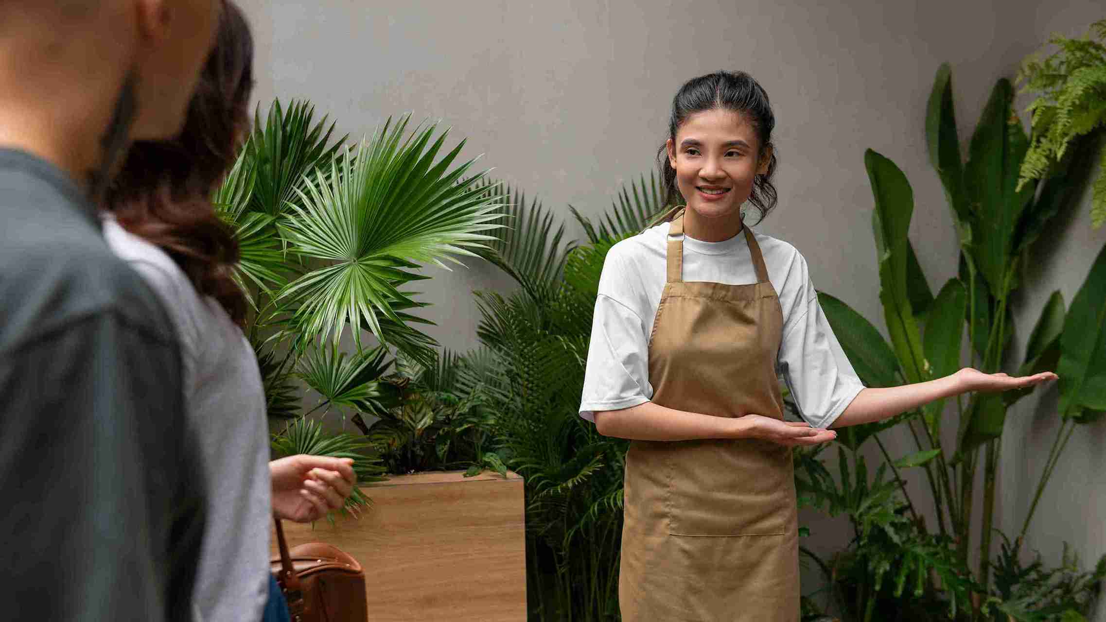 apa itu GRO (guest relation officer)
